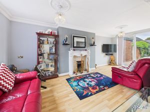 Photo 11- click for photo gallery